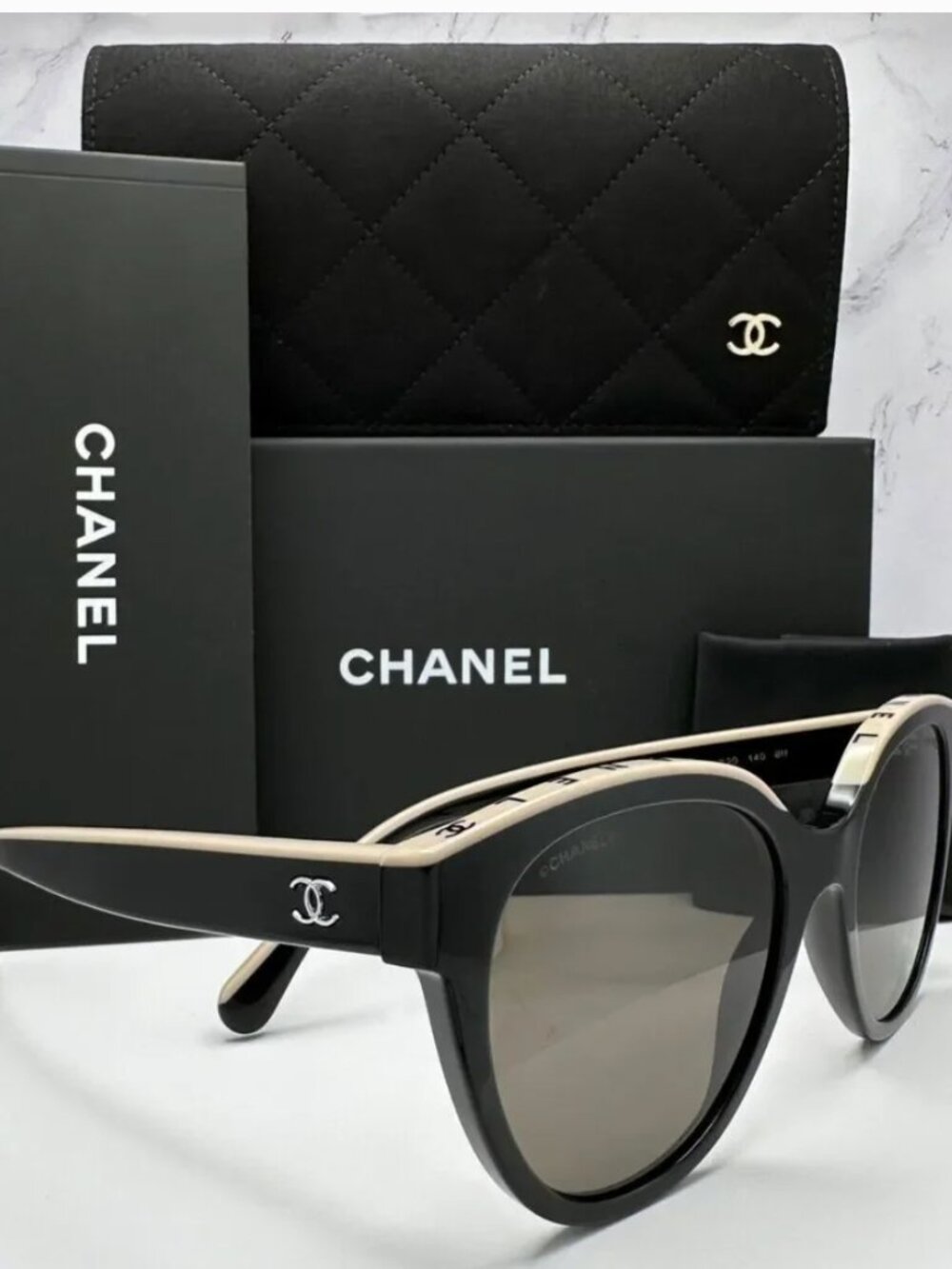 CHANEL CH5414 Butterfly Sunglasses Black/Beige - SOLD OUT! - Picture 5 of 5